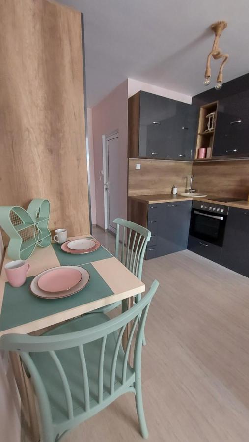 Hostex Pastello Deluxe Studio Stara Sagora Exterior foto